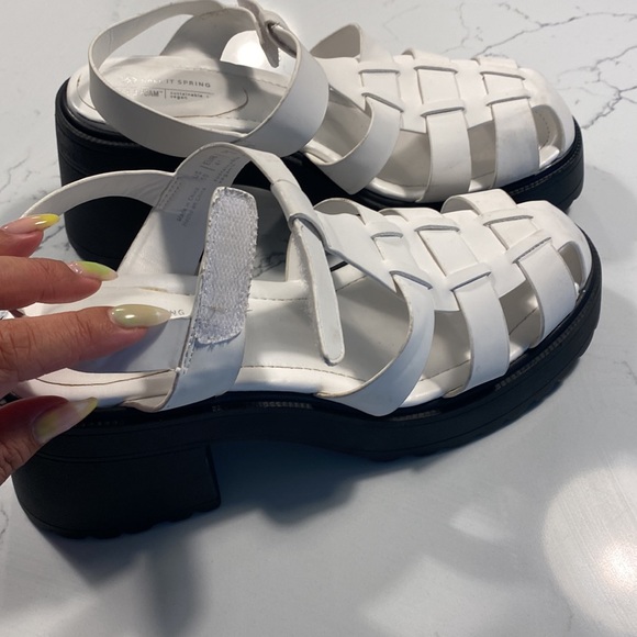 White chunky heel platform sandals - Picture 4 of 4